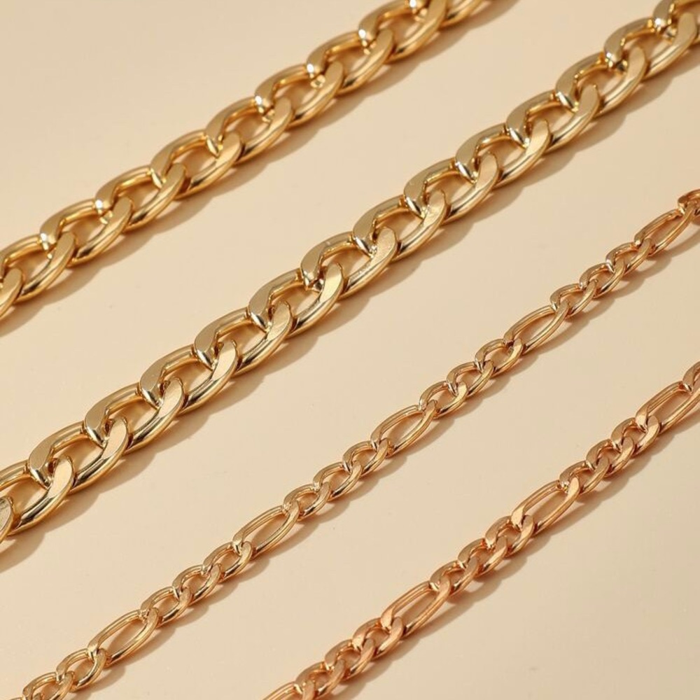 3/$30 💛 4pc Chain Bracelet - Picture 3 of 5